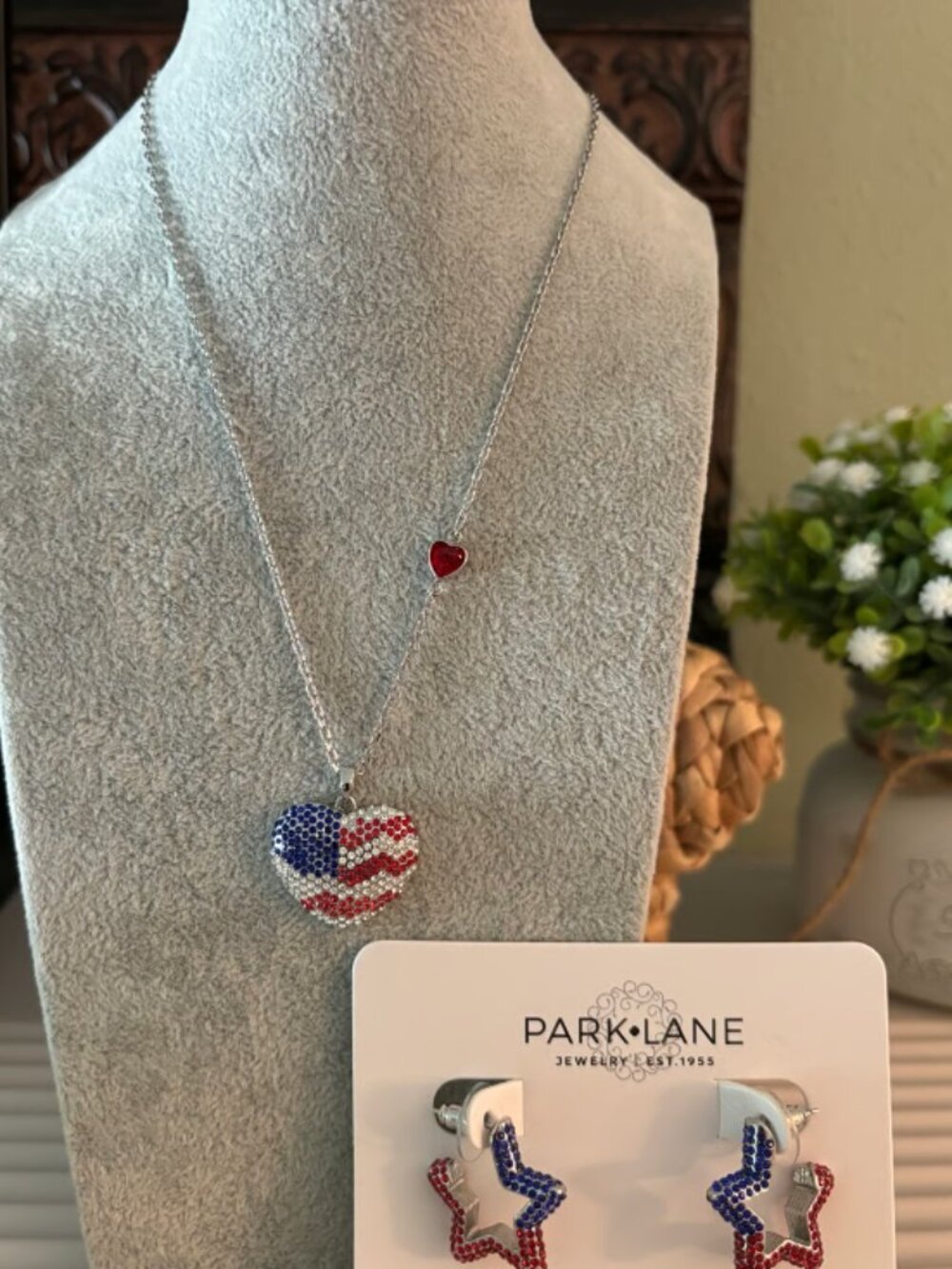 Park Lane Fireworks Earrings and Necklace Set
